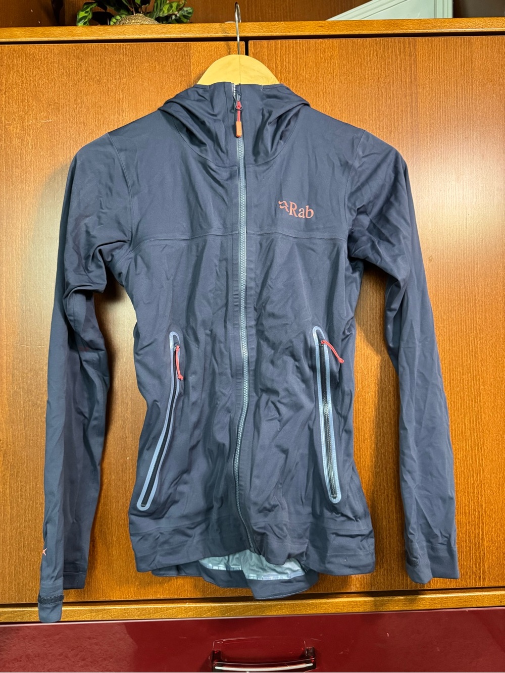 Rab kinetic plus Women's Navy Hooded Softshell Jacket